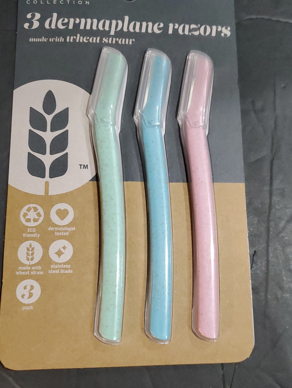 3pack Eco friendly wheat straw sourced dermaplane razors brand new